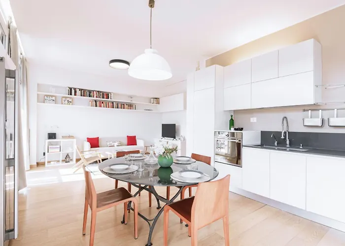 Easylife - Stile Ed Eleganza In Sant\'Agostino