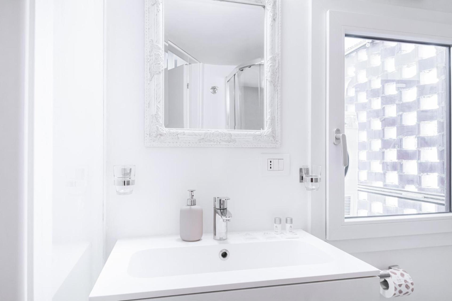 Appartamento Easylife - Stile Ed Eleganza In Sant'agostino Milano